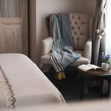 ホテル Kapya Cunda 3*