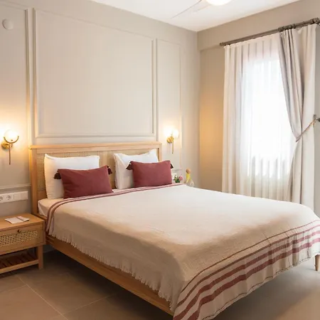 Hotel Kapya Cunda 3*