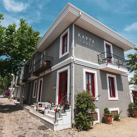 Kapya Cunda Ξενοδοχείο