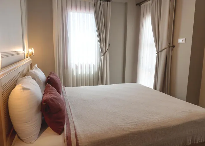 Kapya Cunda 3* Ayvalı